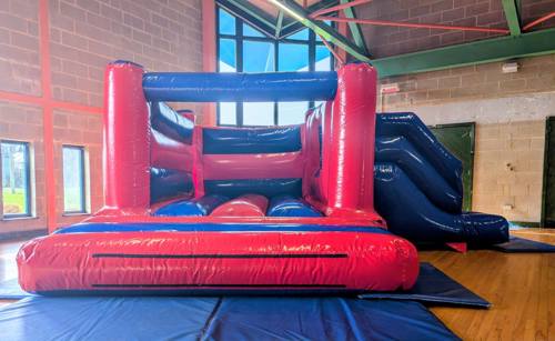 red Blue combi no banners.jpg